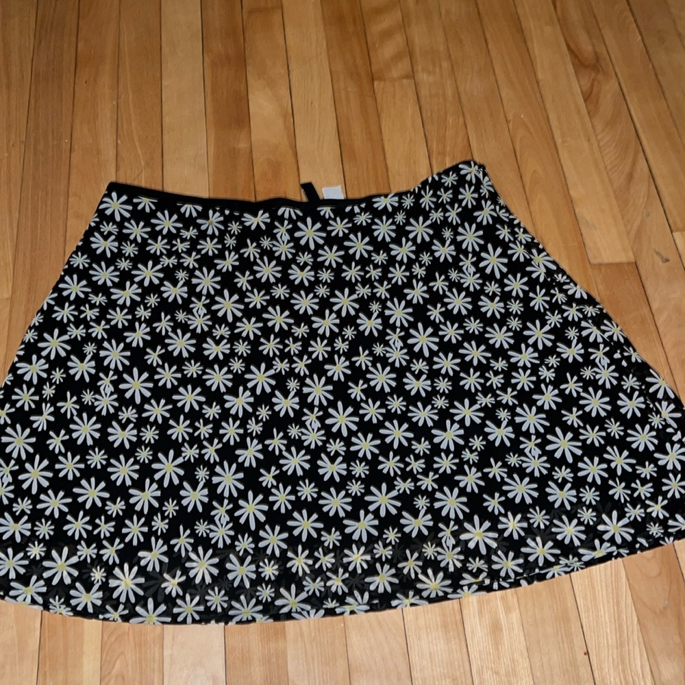Black and white floral skirt